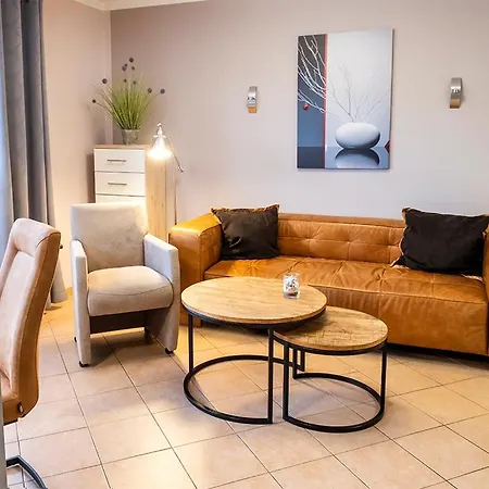Apartment Ambiente Mit Haustier *